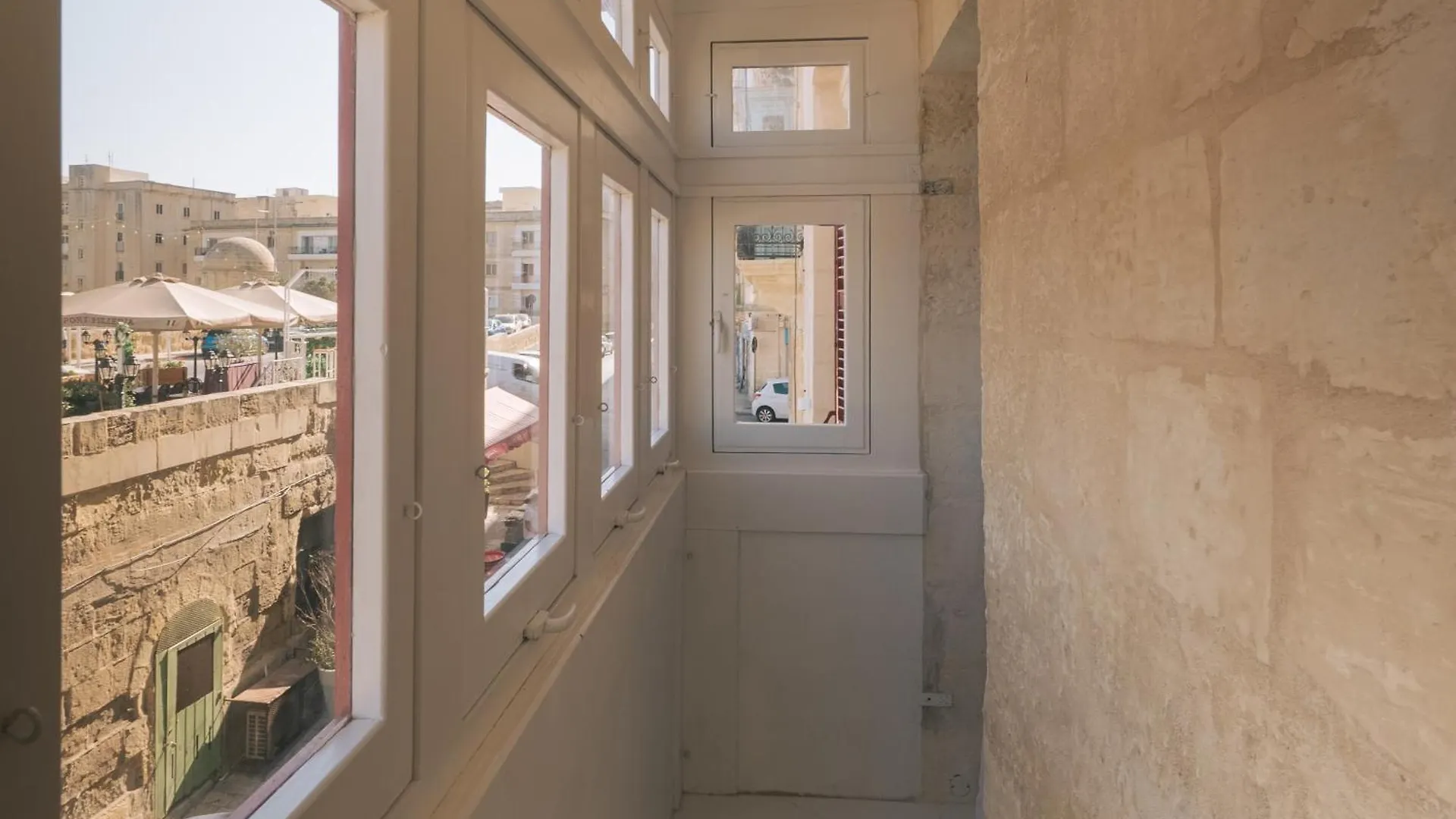 Psv3-Palazzo Stella Family Room Valletta Malta